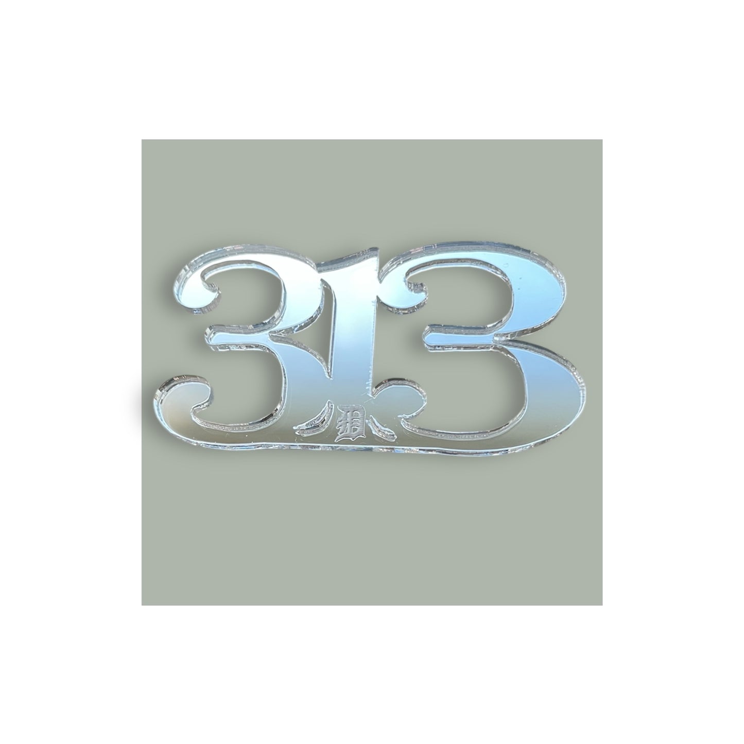 313 D Metallic Acrylic Brooches