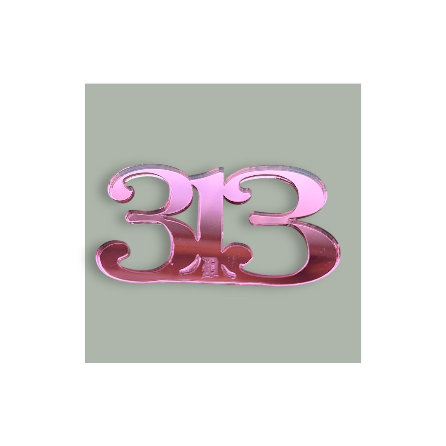 313 D Metallic Acrylic Brooches